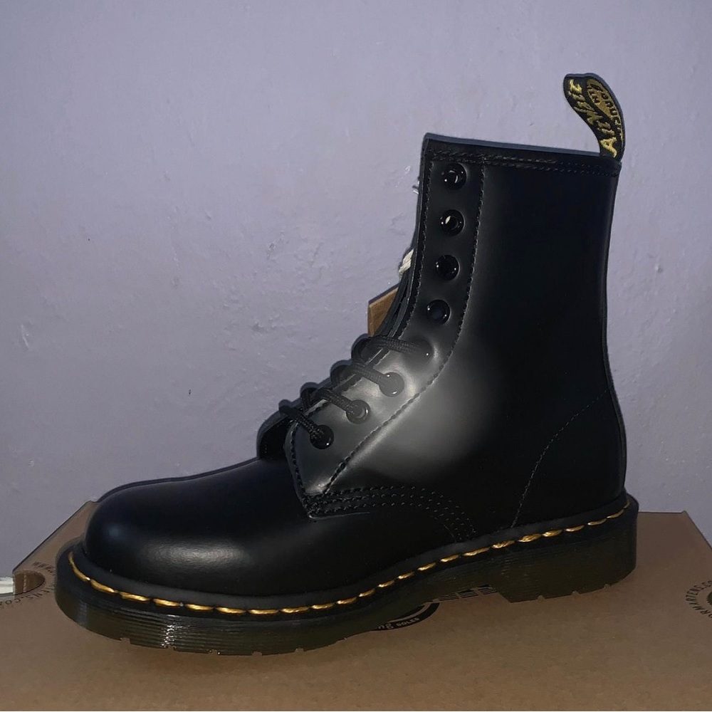 Doc martens boots women’s size 8